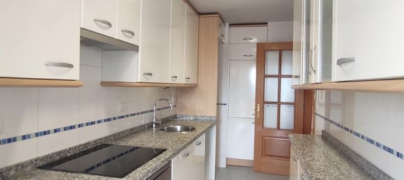 3 غرف نوم شقة في Oviedo, Spain رقم 169944 15