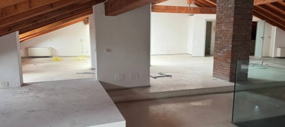 5-salle Bureau à Lodi, Italy No. 323284 12