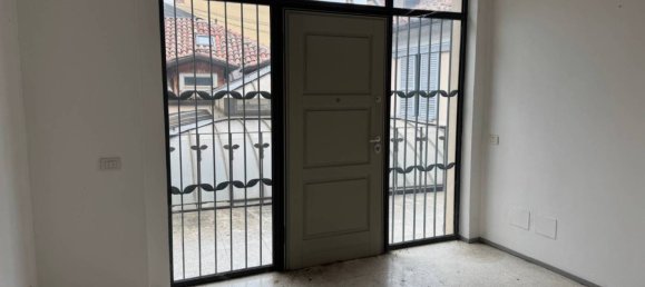 5-salle Bureau à Lodi, Italy No. 323284 3