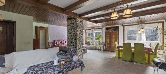 Hotel de 4 dormitorios en Waldshut, Germany No. 70519 2