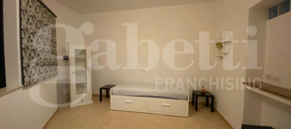 2 rooms Apartment in Palermo, Italy No. 40823 10