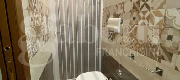 2 rooms Apartment in Palermo, Italy No. 40823 3