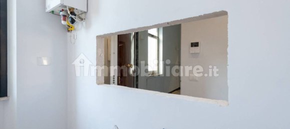 2 Schlafzimmer Wohnung in Rome, Italy, Nr. 322434 8