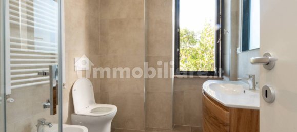 2 Schlafzimmer Wohnung in Rome, Italy, Nr. 322434 14