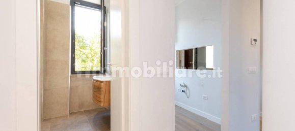 2 Schlafzimmer Wohnung in Rome, Italy, Nr. 322434 2