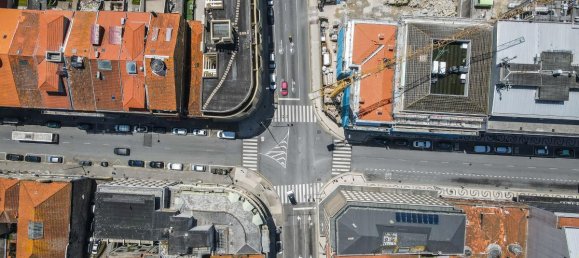 70m² Shop in Porto, Portugal No. 8441 6