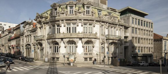 70m² Shop in Porto, Portugal No. 8441 4