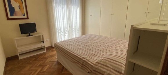 Studio in Forte dei Marmi, Italy No. 69379 4