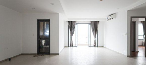 3 bedrooms Apartment in District 4, Vietnam No. 17870 3