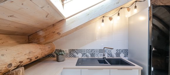 Propiedad comercial de 8 dormitorios en Vallorcine, France No. 1305 24