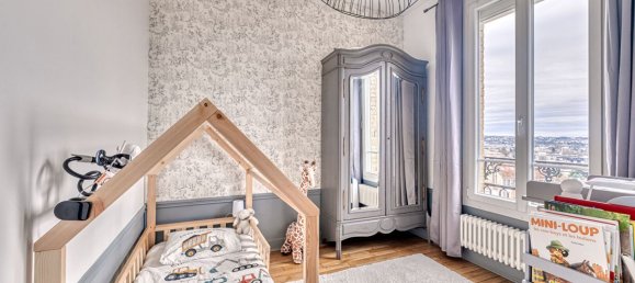 3 chambres Appartement à Nogent-sur-Marne, France No. 134271 9