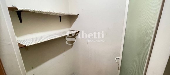 1 bedroom Apartment in Florence, Italy No. 375629 17