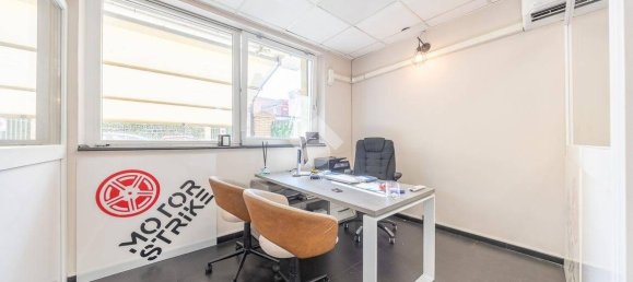 112m² Commercial property in Guidonia Montecelio, Italy No. 311798 26