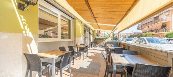 112m² Commercial property in Guidonia Montecelio, Italy No. 311798 6