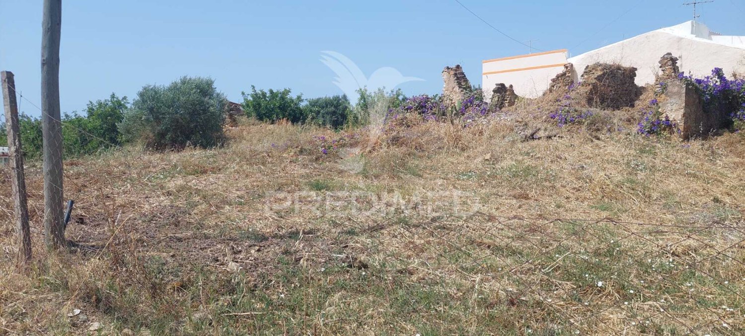 250m² Land in Olhao, Portugal No. 265732