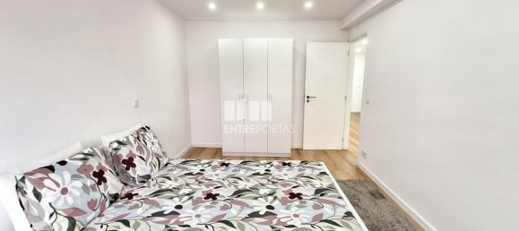 Apartamento de 2 dormitorios en Povoa de Varzim, Portugal No. 190302 7