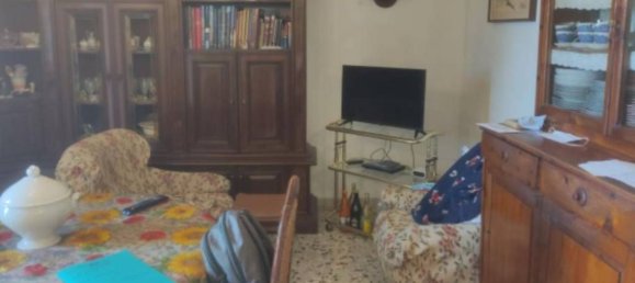 2-salle Appartement à Cortona, Italy No. 306606 2