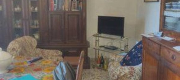 2-salle Appartement à Cortona, Italy No. 306606 18