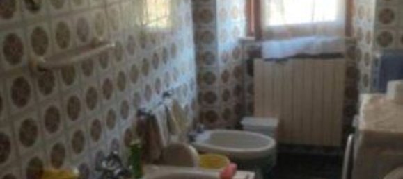 2-salle Appartement à Cortona, Italy No. 306606 15