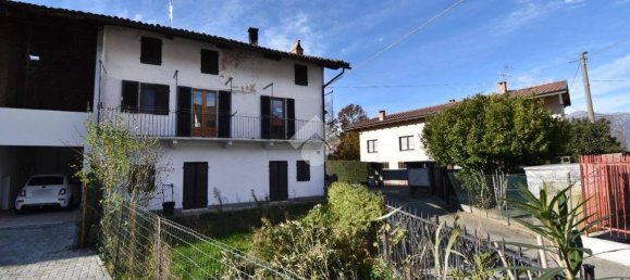 4 bedrooms House in Ivrea, Italy No. 173706 30