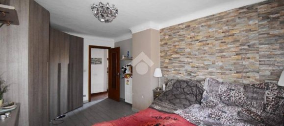 4 bedrooms House in Ivrea, Italy No. 173706 13