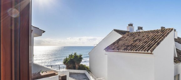 3 bedrooms Townhouse in Estepona, Spain No. 50068 14