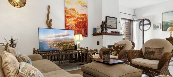 3 bedrooms Townhouse in Estepona, Spain No. 50068 24