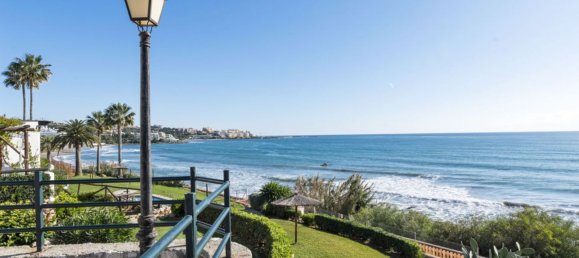 3 bedrooms Townhouse in Estepona, Spain No. 50068 17