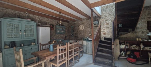 2 chambres Maison à Bulat-Pestivien, France No. 191846 3