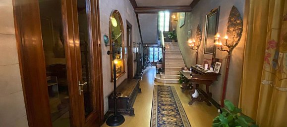 Villa de 12 dormitorios en Palermo, Italy No. 316401 2