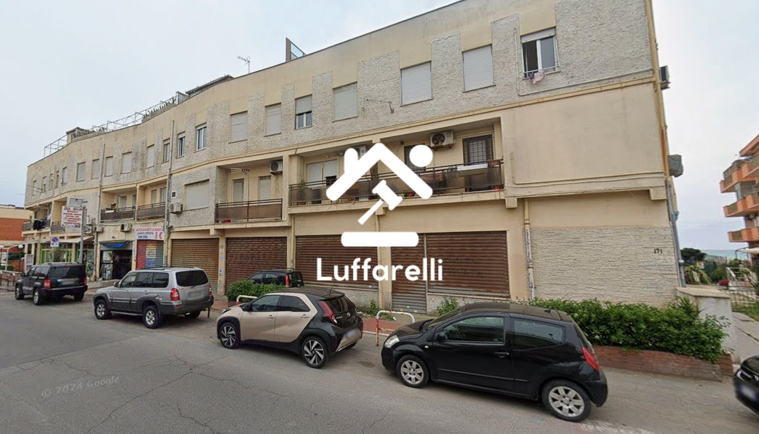 Коммерческая недвижимость 111м² в Помеция, Италия № 200296