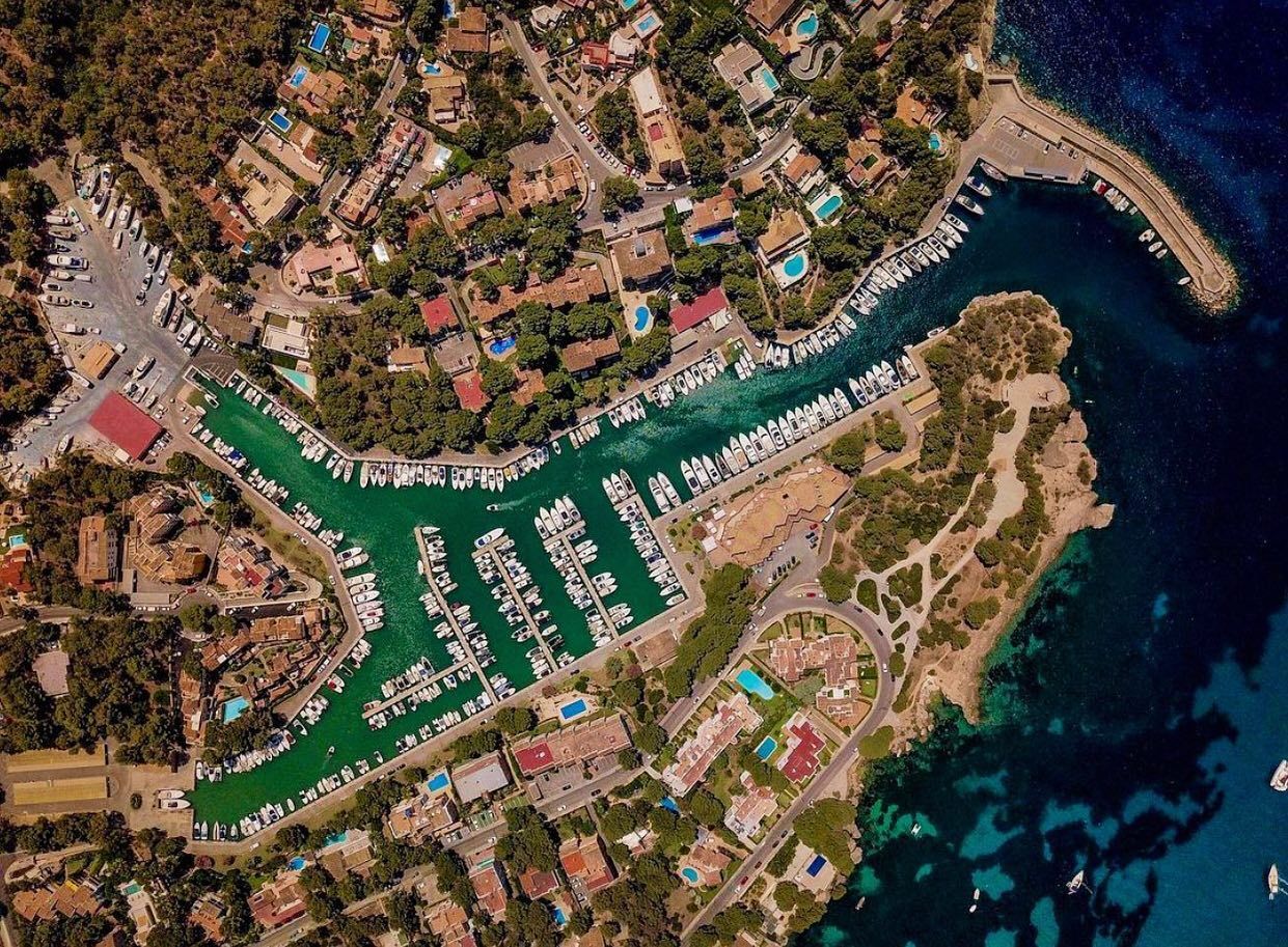 Propriété commerciale à Nova Santa Ponsa, Spain 150m² No. 192914