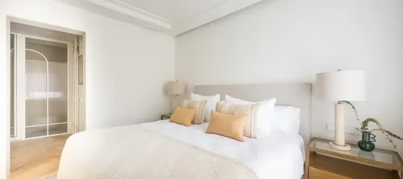 4 bedrooms Duplex in Madrid, Spain No. 161664 24