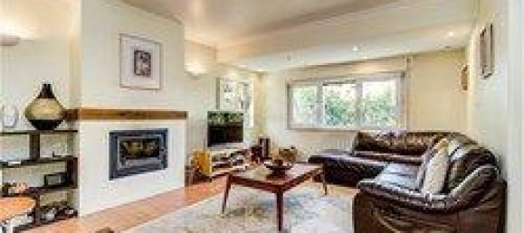 5 bedrooms Villa in Cascais, Portugal No. 183092 4