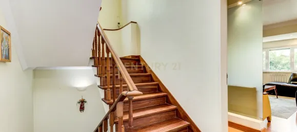 5 bedrooms Villa in Cascais, Portugal No. 183092 22