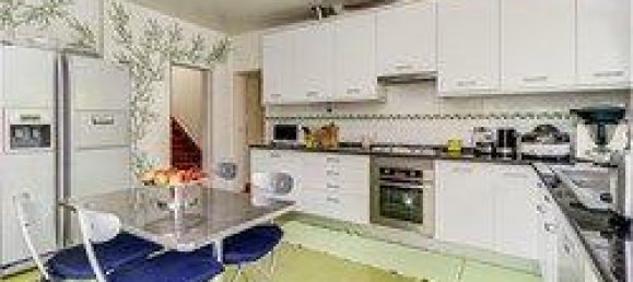 5 bedrooms Villa in Cascais, Portugal No. 183092 9