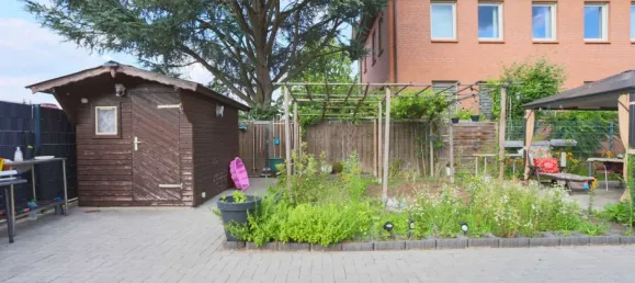 10 rooms Building in Frankfurt am Main, Germany No. 329527 14