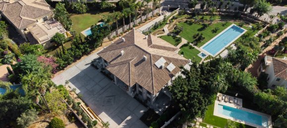 6 Schlafzimmer Villa in Marbella, Spain, Nr. 101878 6