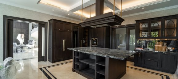 6 Schlafzimmer Villa in Marbella, Spain, Nr. 101878 19