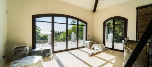 6 Schlafzimmer Villa in Marbella, Spain, Nr. 101878 12