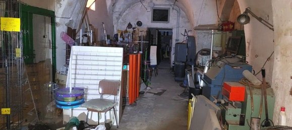 Imóvel comercial em Foggia, Italy 400 m² N.º 263629 4