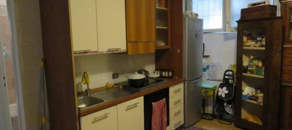 3 bedrooms Apartment in Milan, Italy No. 276203 8