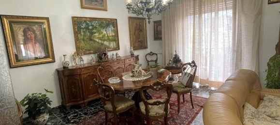 6 rooms Apartment in La Spezia, Italy No. 101326 5