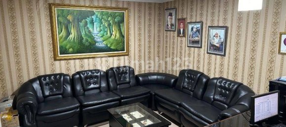 262m² Shop in Grogol Petamburan, Indonesia No. 1829 12