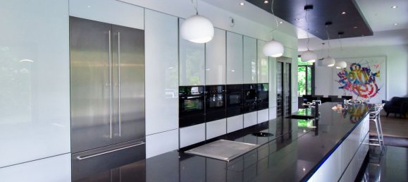 Вилла с 4 спальнями в Рюэй-Мальмезон, Франция № 176184 10