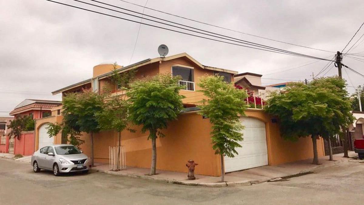 4 bedrooms House in Tijuana, Mexico No. 177580