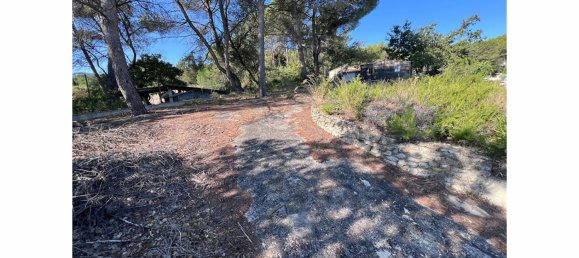 1122m² Land in Greasque, France No. 104123 4