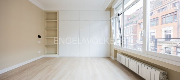 Apartamento de 4 dormitorios en Comunidad Autónoma Vasca, Spain No. 150700 19