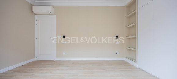 Apartamento de 4 dormitorios en Comunidad Autónoma Vasca, Spain No. 150700 44