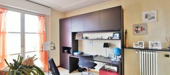 3 غرف نوم شقة في Seregno, Italy رقم 321467 24